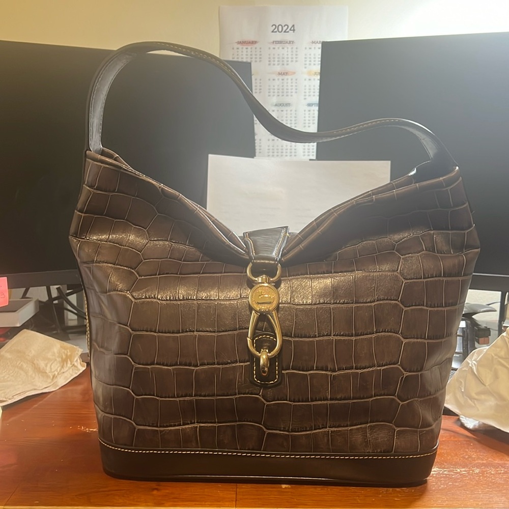 Dooney and Bourke Handbag